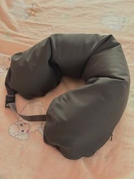 Muji 無印良品 灰色旅行頸枕 飛機用 訓覺 grey colour travel neck cushion