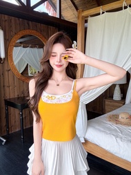 เสื้อสายเดี่ยวสองชิ้น ผ้าโพลีพร้อมส่งจากกทม. เสื้อสายเดี่ยวผู้หญิงใส่หน้าร้อน Y247