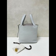 Hermes picotin 22
菜籃子 聖杯藍 金扣