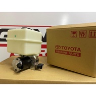 Toyota Original Height Contol Motor Pump Land Cruiser Hdj101/Uzj100