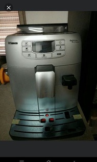 飛利浦全自動義式咖啡機(HD8753)