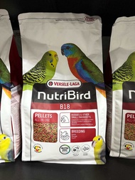 NutriBird B18 สูตรบำรุงพิเศษ อาหารนก กรงหัวจุก ฟอฟัส เลิฟเบิร์ด  แพ็คเก็จ 3 KG.