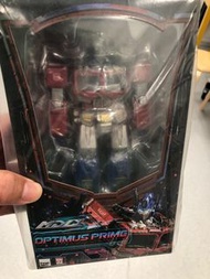 Threezero - MDLX Optimus Prime 柯柏文