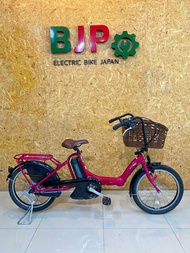 จักรยานแม่บ้านไฟฟ้า แบรนด์ 𝗬𝗮𝗺𝗮𝗵𝗮 𝗣𝗮𝘀 𝗞𝗶𝘀𝘀 วงล้อ 𝟮𝟬 นิ้ว
