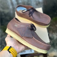 (FREE GIFTS 🎁) CLARKS WALLABEES 07 [READY STOCK] Genuine Coffe Nubuck Leather  S1010001 KASUT KULIT 