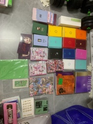 MAMAMOO妈妈木专辑出，pinkfunky、memory、melting、四季、黄红蓝白专、mini5薄荷绿紫两版、hip、travel、waw、mic on、citt、小分队、文星伊solo23