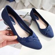 New jelly sandals, Baotou thick heel fashion women's shoes, shallow pointed sandals, medium heel wed