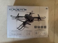 日本Taito貨 白色DRONE 迷你摺疊四軸飛行器