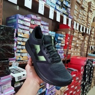 Bi shoes size 40.5-45