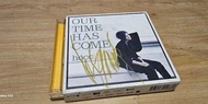 親筆簽名早期版    何韻詩   OUR  TIME HAS COME   HOCC 06  CD碟  2006 年 出版 正版舊二手碟