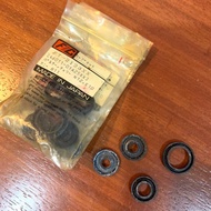 (JAPAN) FC NISSAN CHERRY, SUNNY 130Y BRAKE MASTER PUMP CUP SEAL KIT 19/23" - [46011-01A25XX] [PRICE 