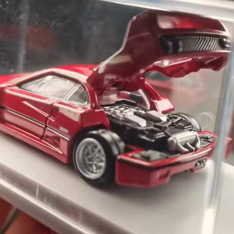 TOMICA 1: 64-scale alloy car model, F40