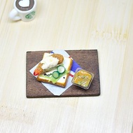 =&gt;黏土系列 -天婦羅吐司早餐-可製作成鑰匙圈 /磁鐵 /純裝飾品
