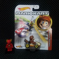Hot wheels mariokart mario kart tanooki mario