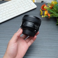 YOUNGNUO FIXED LENS 35mmPrime LENS FOR NIKON - BOKEH LENS Like New