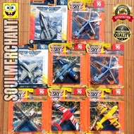 Matchbox SKY BUSTERS Miniature Airplane HELICOPTER MAVERICK BOEING F/A-18 SUPER HORNET AIR GRABBER C