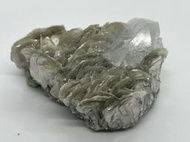 天然礦石嚴選中國四川雪寶頂海藍寶雲母共生原礦標本收藏