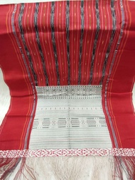 Ulos ragi hidup tenun Tarutung pakaian adat Batak toba