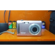 Traveler Super Slim XS 80 8.0 MP Compact Digital Camera