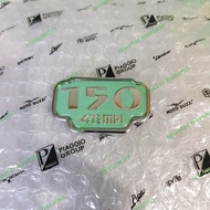 Glove Box Badge Vespa Et4 150 OP27