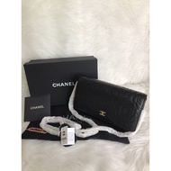 Chanel VIP Gift Sling Bag Authenti0