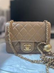 全新 22b Chanel square flap bag 17cm caramel milk tea gold ball 金球奶茶方胖子