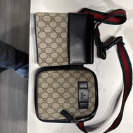 Gucci 經典GG Supreme 雙袋斜背/腰包