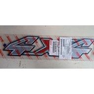 4 X 4 Stickers on the Toyota Hilux Quarter Tank / P5186-0K502-TM