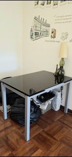 ❗️手慢無❗️黑色強化玻璃面長方形 餐桌枱 可伸縮