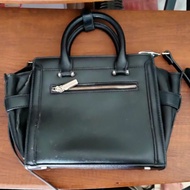 Tas Tangan Wanita Handbag Preloved Charles Keith Hitam Murah Ada Minus