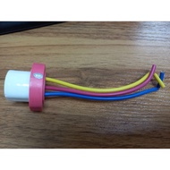 HB1 HB5 HEAD LAMP BULB SOCKET (3PIN)