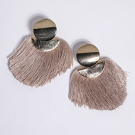 [ZANZAN ZANZAN] Banquet Style Retro Round Cake Flow Earrings [EK09AL008]