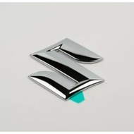 New Work​ Car Logo​ "SUZUKI" (77811-54GC0-0PG)​ Authentic Work​Center​100​% SUZUKI