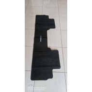 karpet mobil toyota new avanza/veloz baris ke 2 original bekas pakai