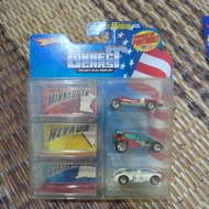 Hot Wheels Pack Connect Cars Twin Mill, Shock Factor & Cunningham C4R