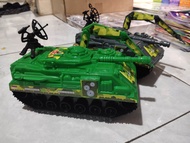 MAINAN MOBIL PERANG TANK BAJA