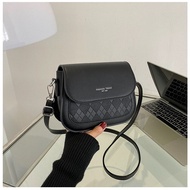 Túi xách nữ đeo chéo đeo vai 2 ngăn xinh xắn M239