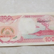 Uang Kertas Lama Indonesia 100 Rupiah Phinisi 1992...15-1.