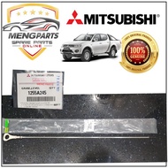 ORIGINAL MITSUBISHI TRITON KB4T 2.5 16V 4WD 4D56U OIL STICK ,ENGINE OIL DIPSTICK SUKAT MINYAK ENGINE
