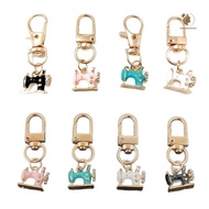[PE] 4pcs Mini Sewing Machine Keychains – A Stitch Of Memory & Meaning, Vintage Miniature Enamel Met