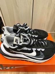 Nike x Sacai 黑白 二手