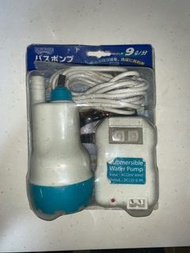 二手 抽水泵  海水魚 水族器材 配件 鹹水魚 淡水魚  珊瑚 水草 魚缸 擺設 代友出售 煩請自行出價 產品質量如圖，煩請自行判斷 不設郵遞服務，調景嶺地鐵交收 （清屋 搬屋 翻新 移民 租住 環保