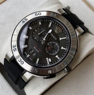 VERSACE V-Extreme Pro 鐵灰色配黑色面錶盤 黑色橡膠錶帶 石英 男士手錶 VECN00219