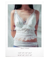 Cloudy lace cami เสื้อสายเดี่ยวลูกไม้