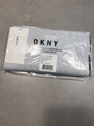 全新DKNY皮夾