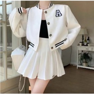 KOREAN CROPE BASEBALL JACKET - A KOREAN STYLE WOMEN'S BASEBALL JACKET - VARSITY CROPE WOMEN'S BASEBA