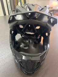 Cratoni GT 黑色頭盔