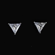 925純銀三角AAA級蘇聯鑽耳環 925 Sterling Silver AAA Grade Cubic Zirconia Triangle Earrings