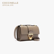 COCCINELLE กระเป๋าสะพายผู้หญิง รุ่น ARLETTIS SHOULDER BAG 120701 สี WARM TAUPE