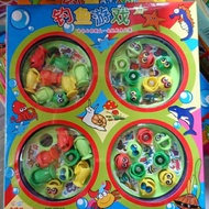 Fishing rack with 4 lakes and many players